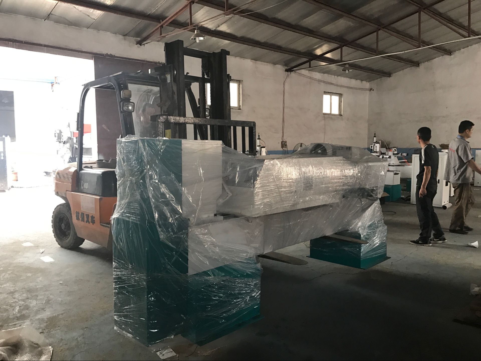 天驕數(shù)控木工車床準備發(fā)貨