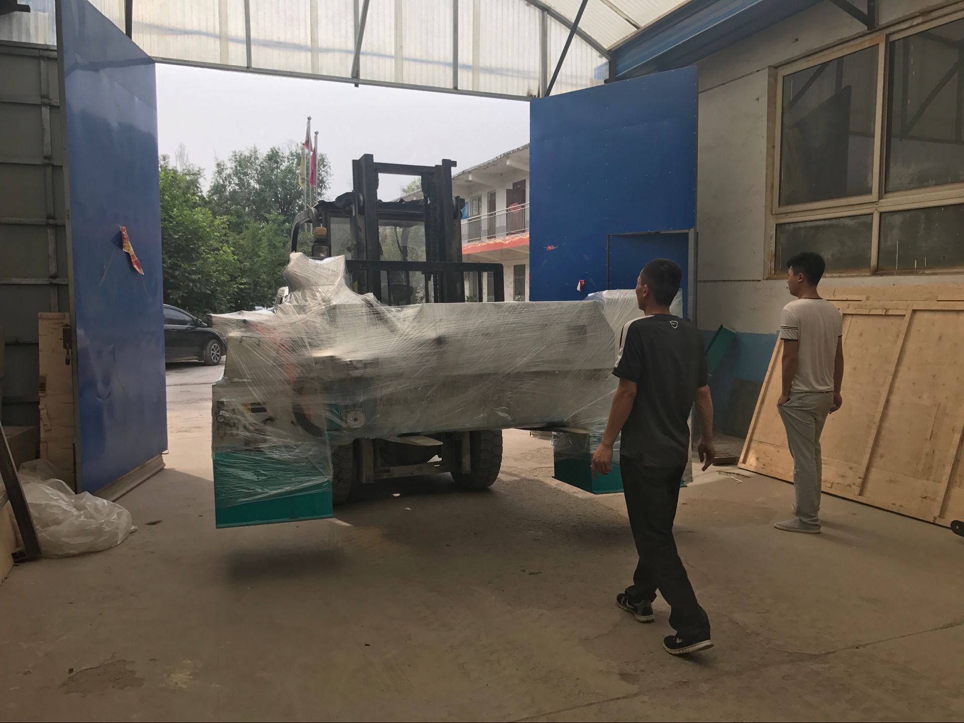 木工車床準備發(fā)貨！